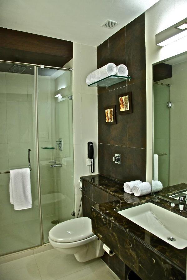 The Central Park Rourkela Екстериор снимка